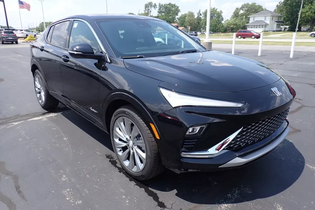 2025 Buick Envista Avenir photo 1