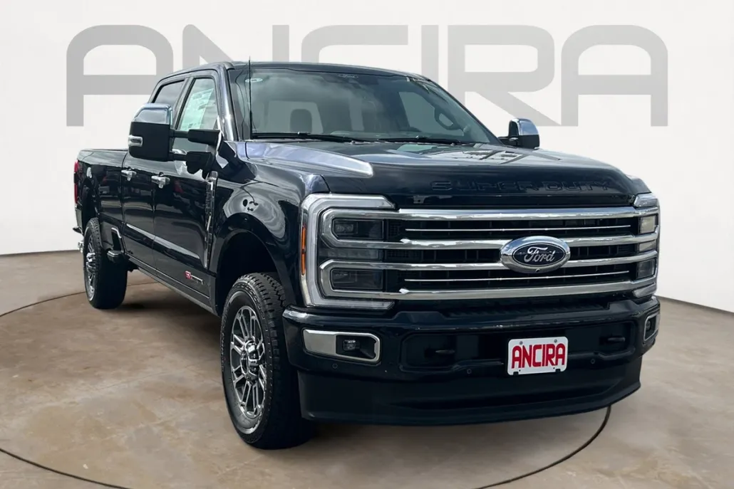 2025 Ford F-350 Platinum photo 1