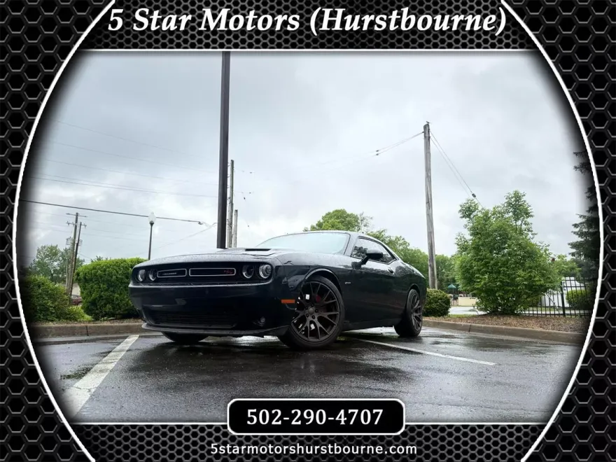 2015 Dodge Challenger R/T Plus photo 1