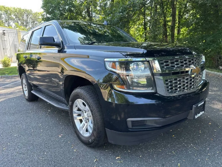 2015 Chevrolet Tahoe LS photo 1