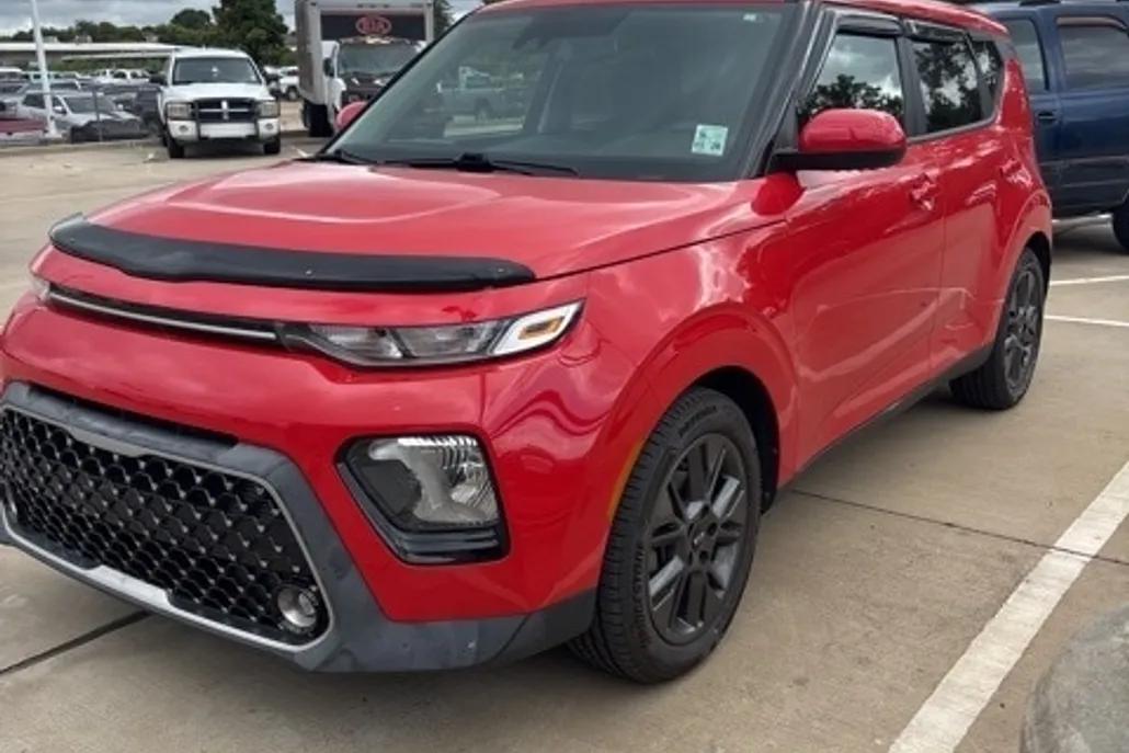 2021 Kia Soul EX photo 1