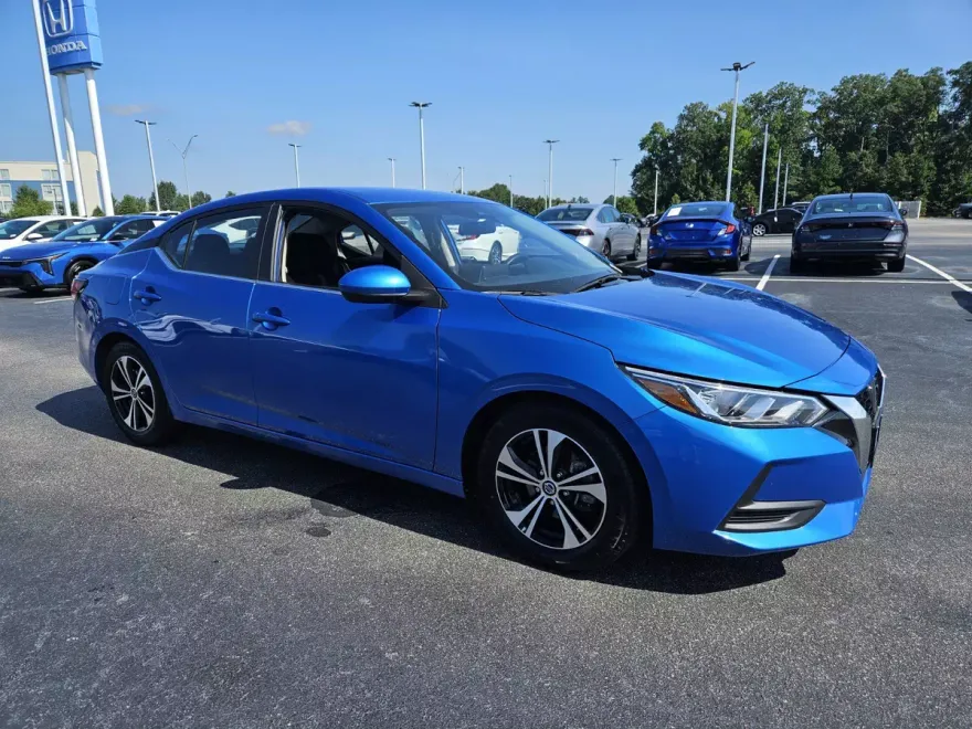 2023 Nissan Sentra SV photo 1
