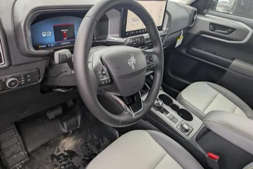 2025 Ford Bronco Sport Badlands photo 3