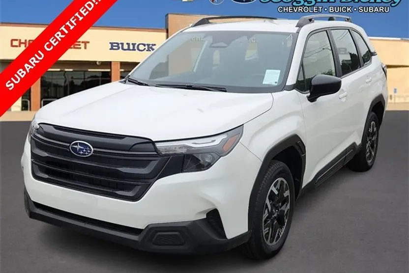 2025 Subaru Forester Base photo 1