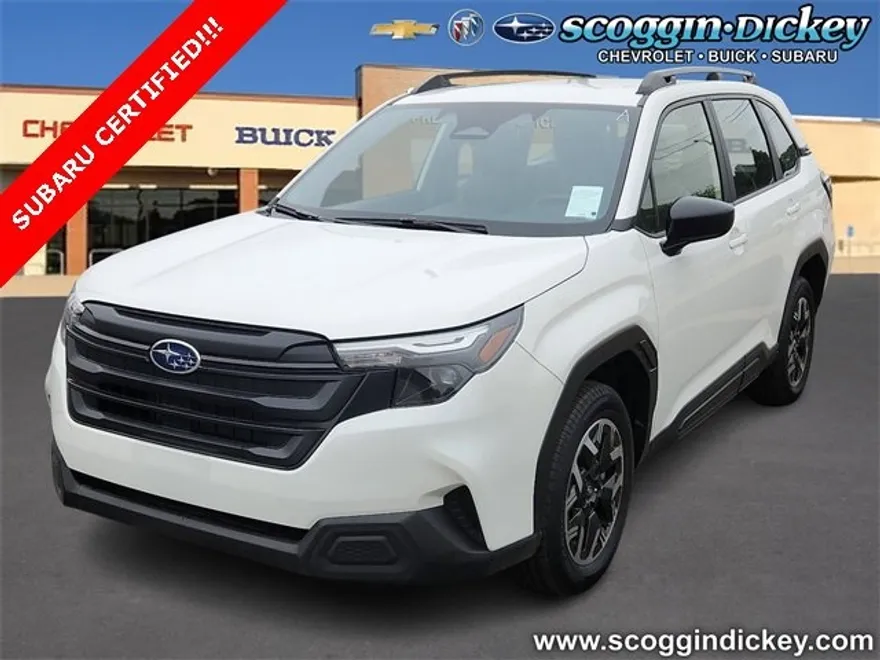 2025 Subaru Forester Base photo 1