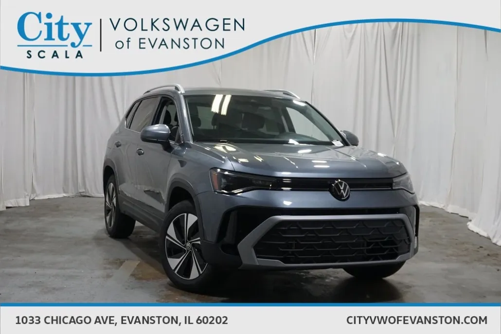 2025 Volkswagen Taos SE photo 1