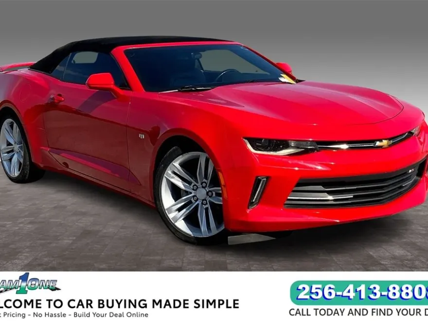 2016 Chevrolet Camaro 2LT photo 1