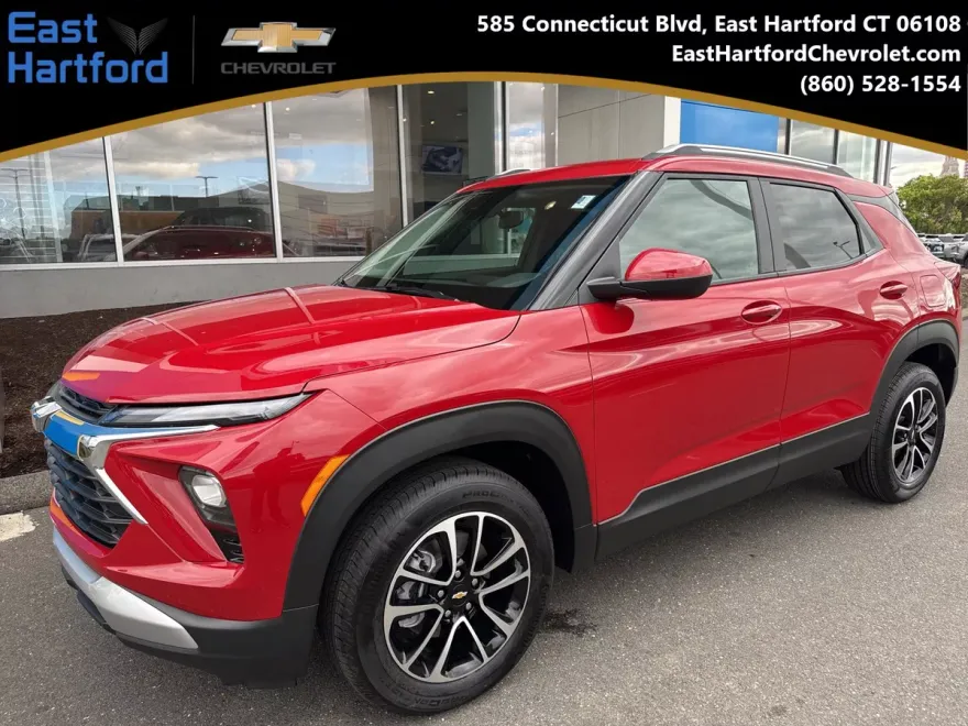2026 Chevrolet Trailblazer LT photo 1