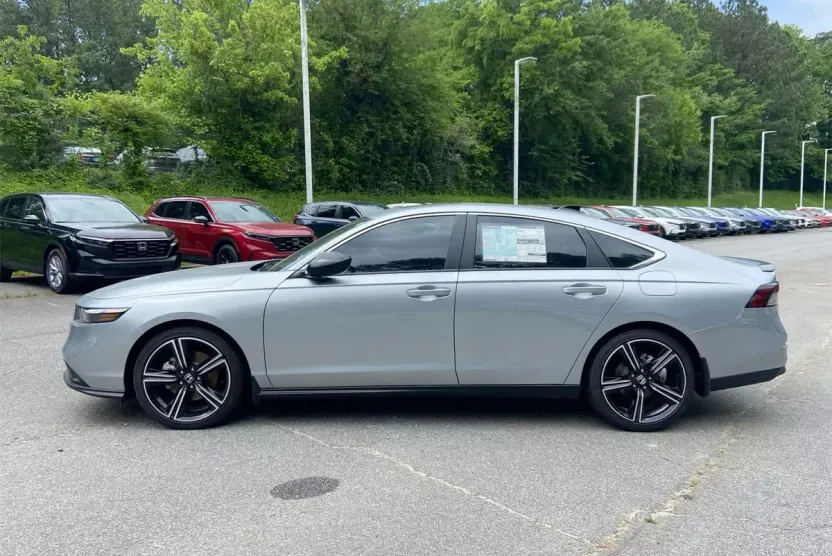 2025 Honda Accord Hybrid Sport photo 1