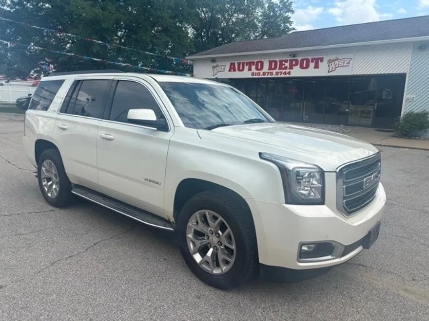 2015 Gmc Yukon SLT photo 1