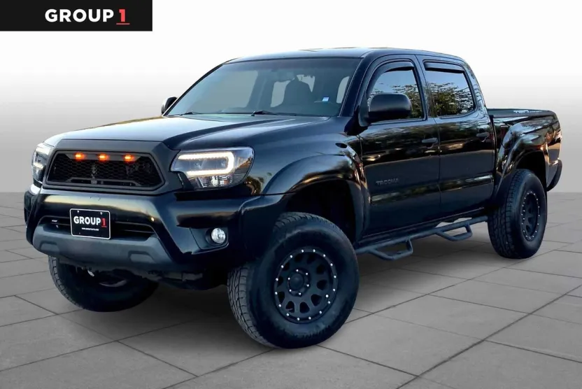 2013 Toyota Tacoma photo 1