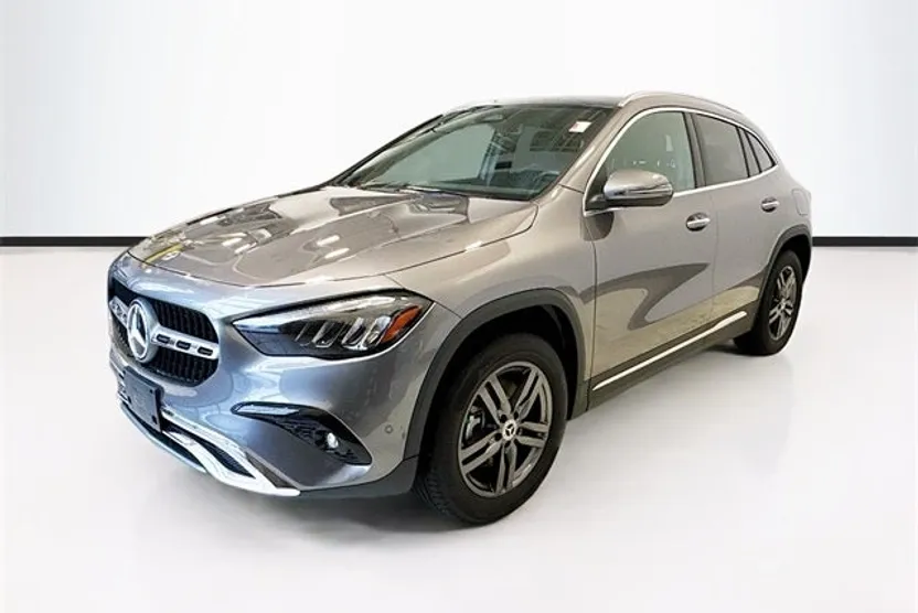 2025 Mercedes Benz GLA 250 4MATIC photo 1