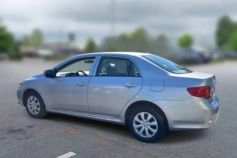 2009 Toyota Corolla photo 1