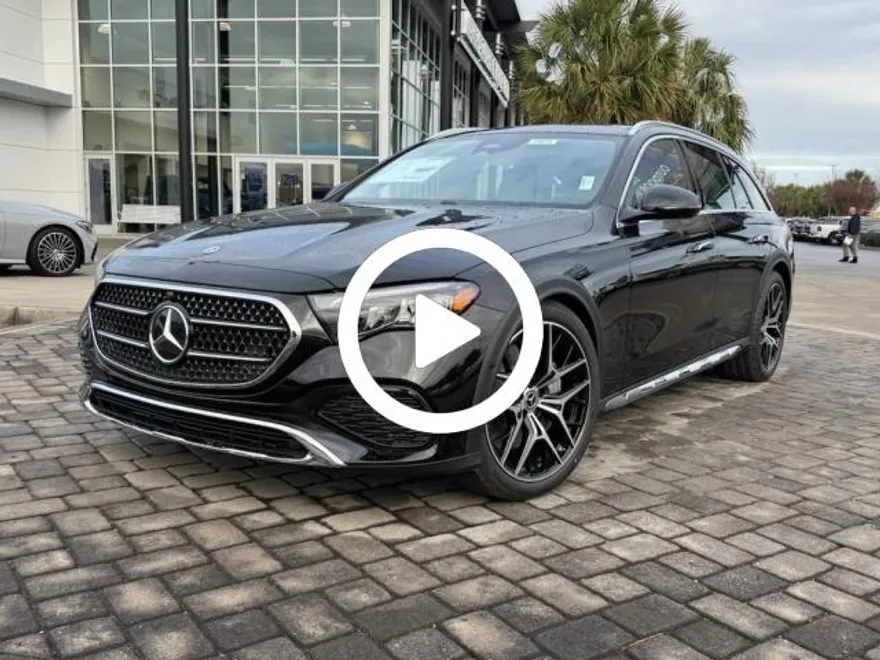 2025 Mercedes Benz E 450 Wagon photo 1