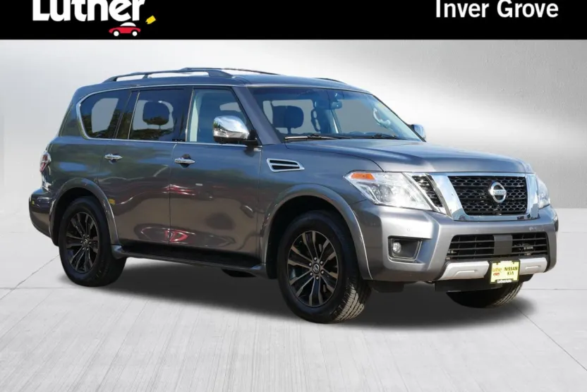 2017 Nissan Armada Platinum photo 1