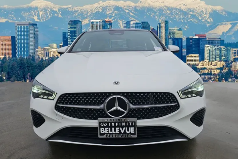 2025 Mercedes Benz CLA 250 4MATIC photo 1