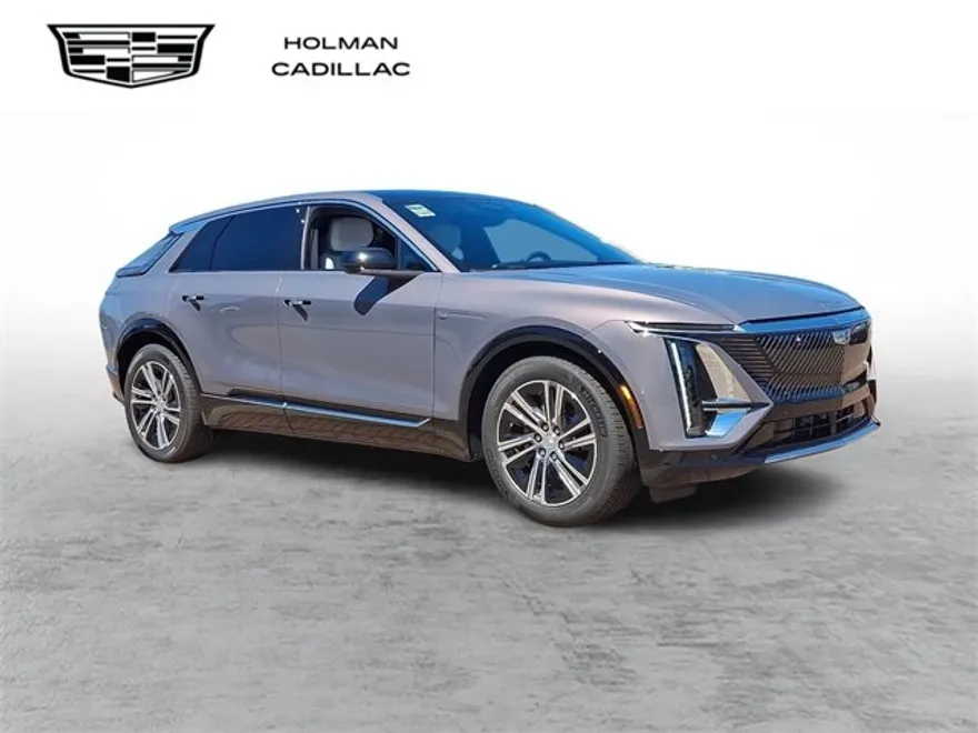 2025 Cadillac Lyriq Luxury photo 1
