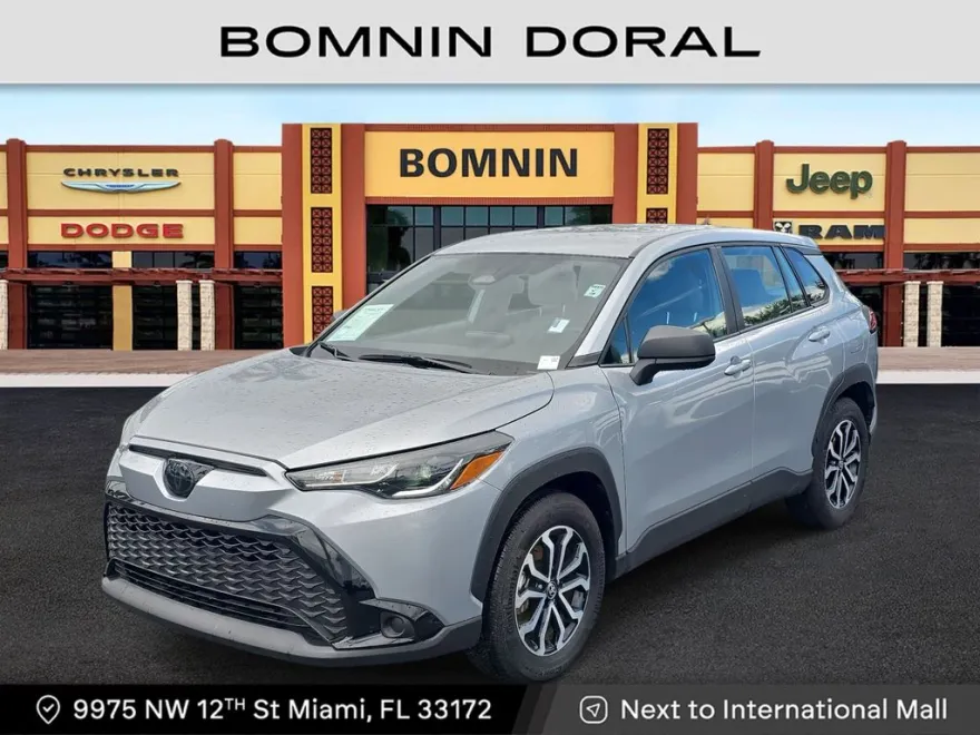 2025 Toyota Corolla Cross Hybrid S photo 1