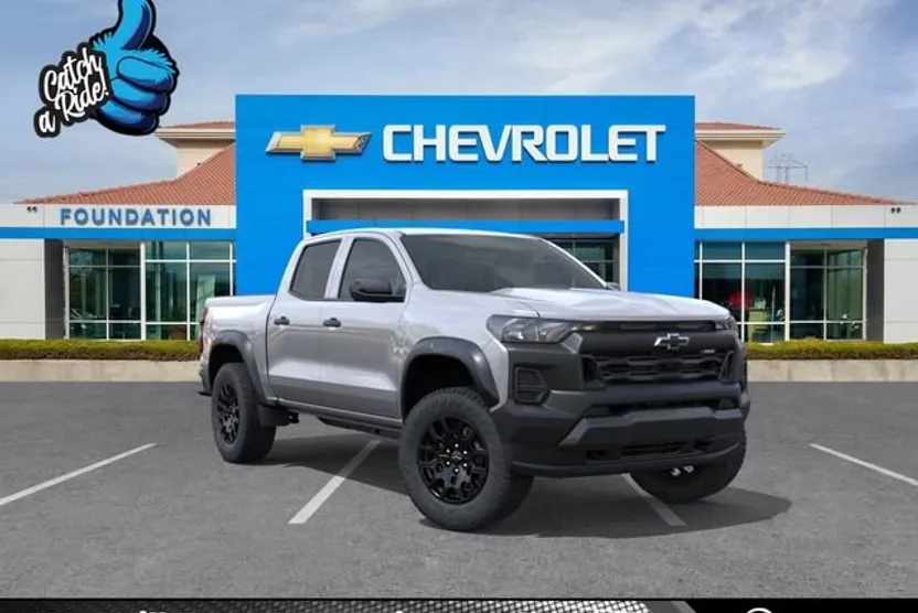 2026 Chevrolet Colorado Trail Boss photo 1
