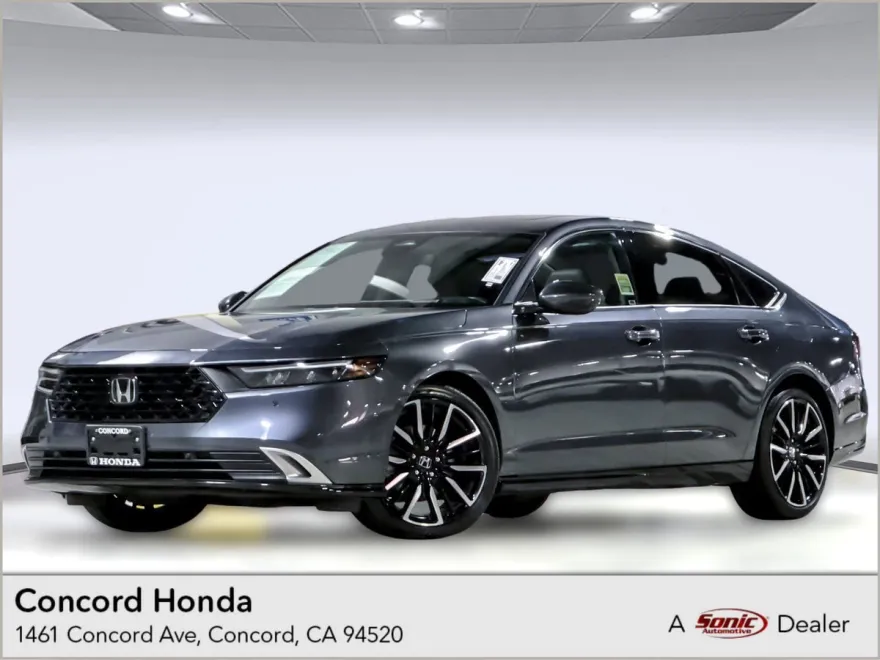 2024 Honda Accord Hybrid Touring photo 1