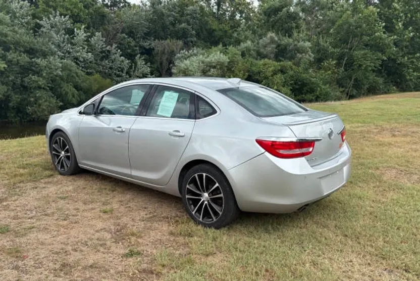 2017 Buick Verano Sport Touring photo 1