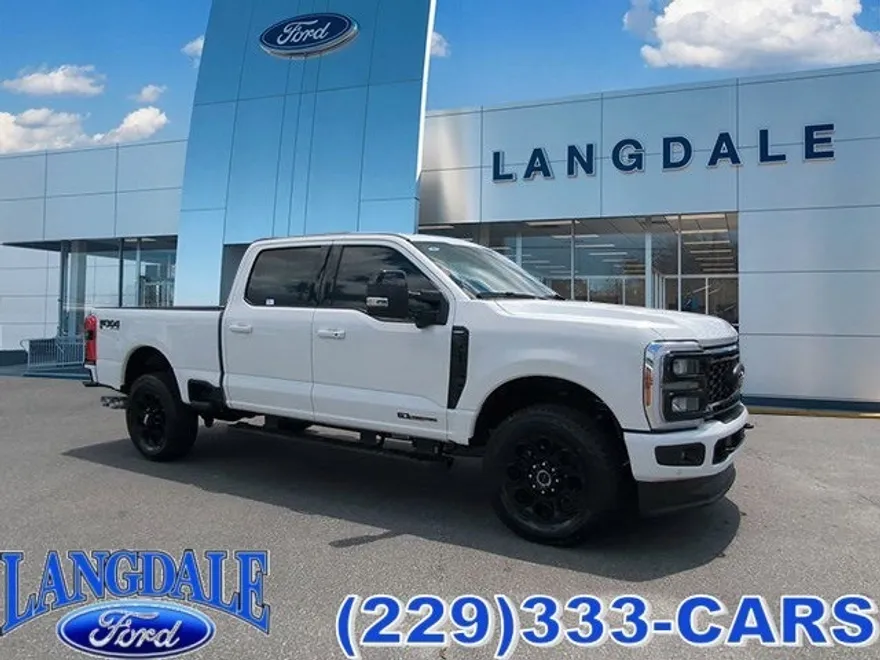 2025 Ford F-350 Lariat photo 1