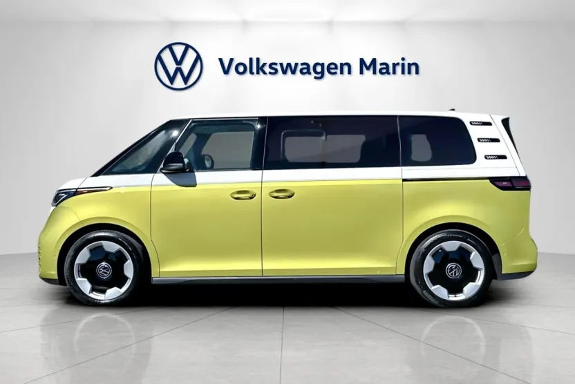 2025 Volkswagen ID. Buzz Pro Plus photo 1