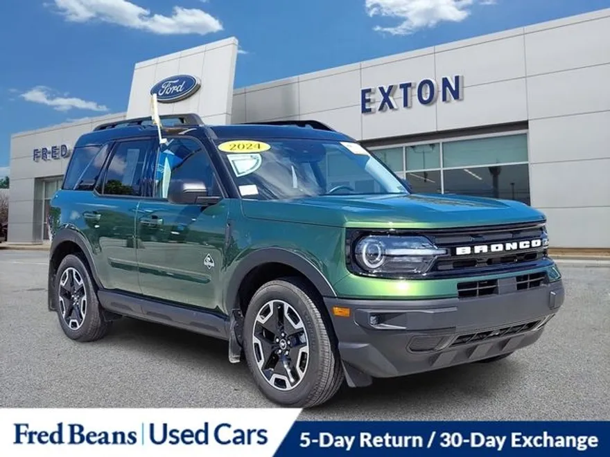 2024 Ford Bronco Sport Outer Banks photo 1