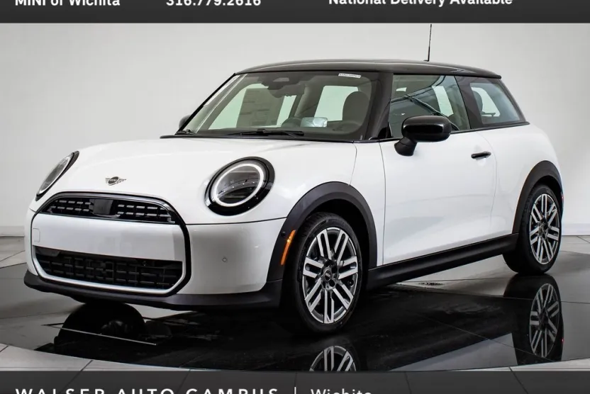 2025 Mini Cooper 2 Door Hardtop photo 1