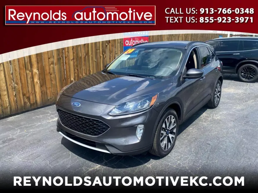 2020 Ford Escape SEL photo 1