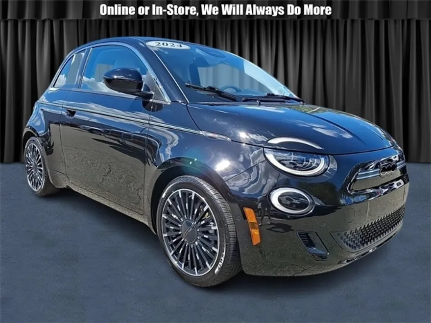 2024 Fiat 500e La Prima photo 1