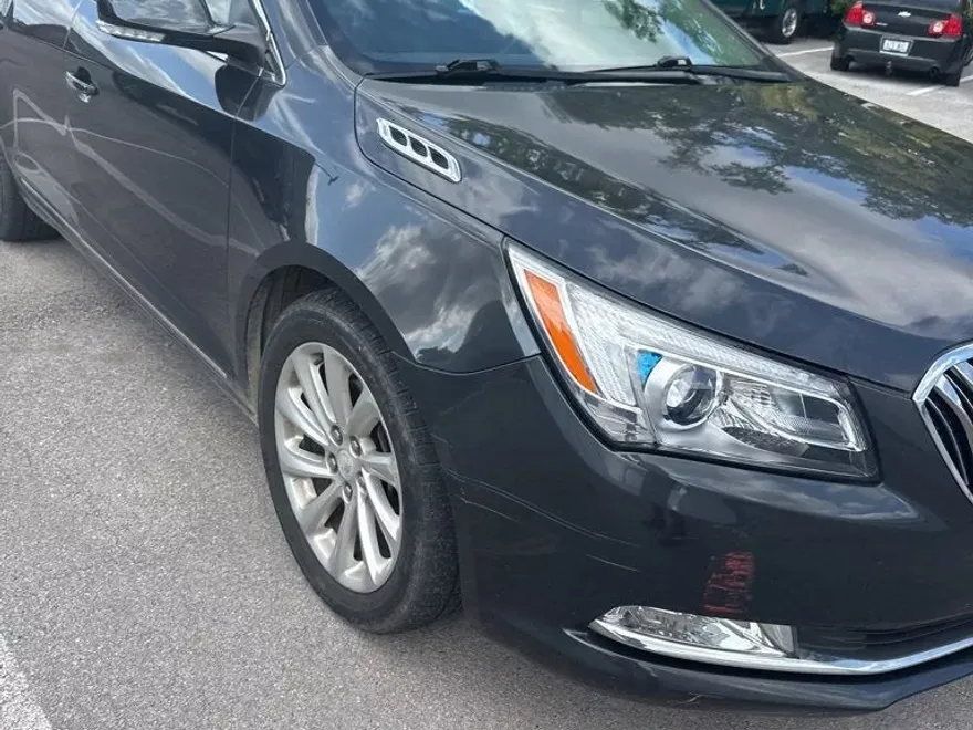 2014 Buick LaCrosse Leather photo 1