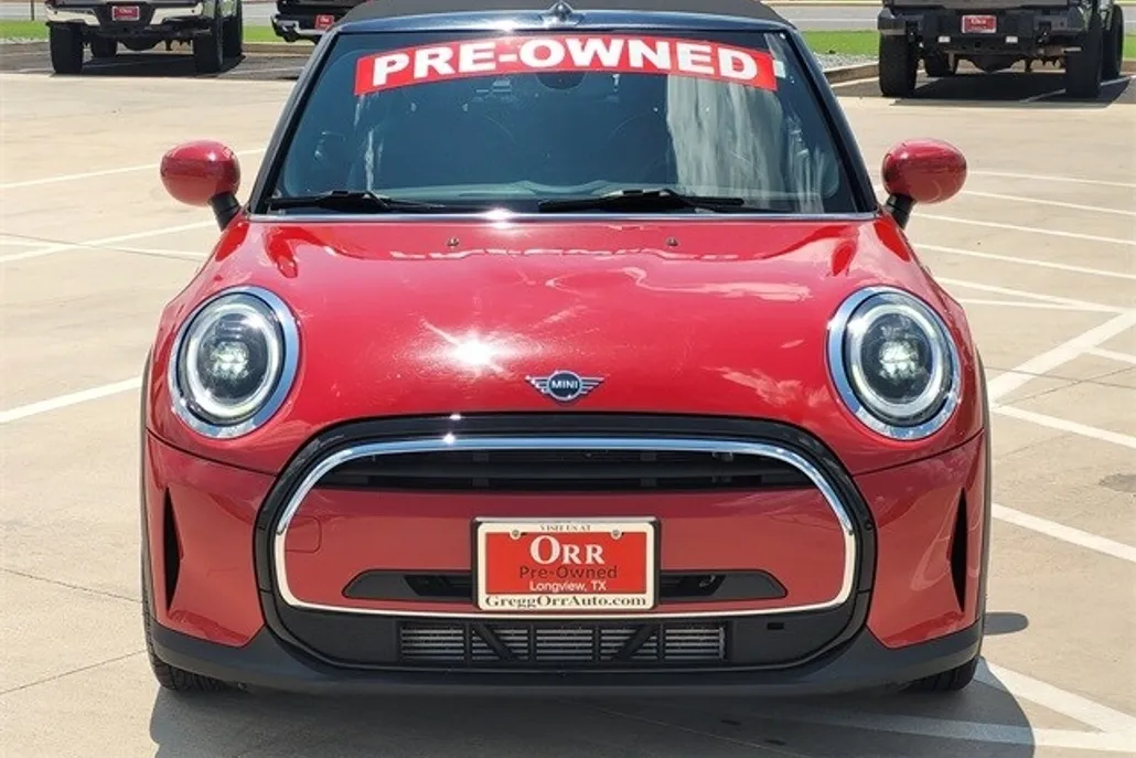 2022 Mini Cooper Signature Convertible photo 1