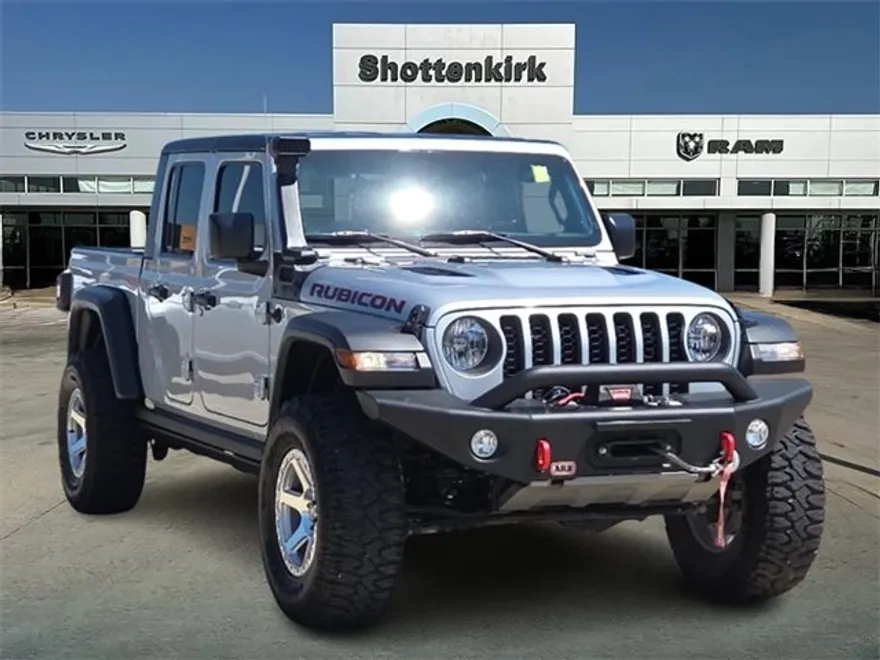 2023 Jeep Gladiator Rubicon photo 1