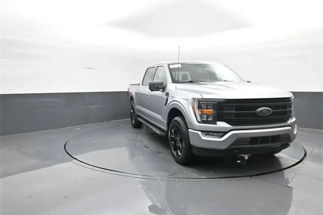 2022 Ford F-150 XLT photo 1