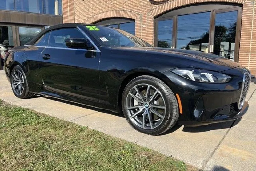 2025 Bmw 430i xDrive Convertible photo 1