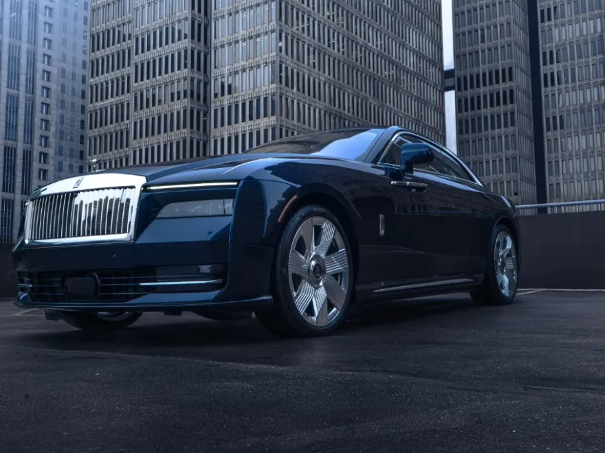 2024 Rolls Royce Spectre photo 1
