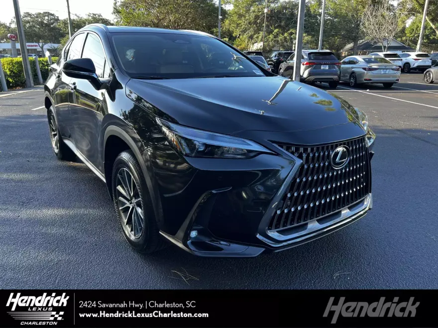 2026 Lexus NX 350 Premium photo 1