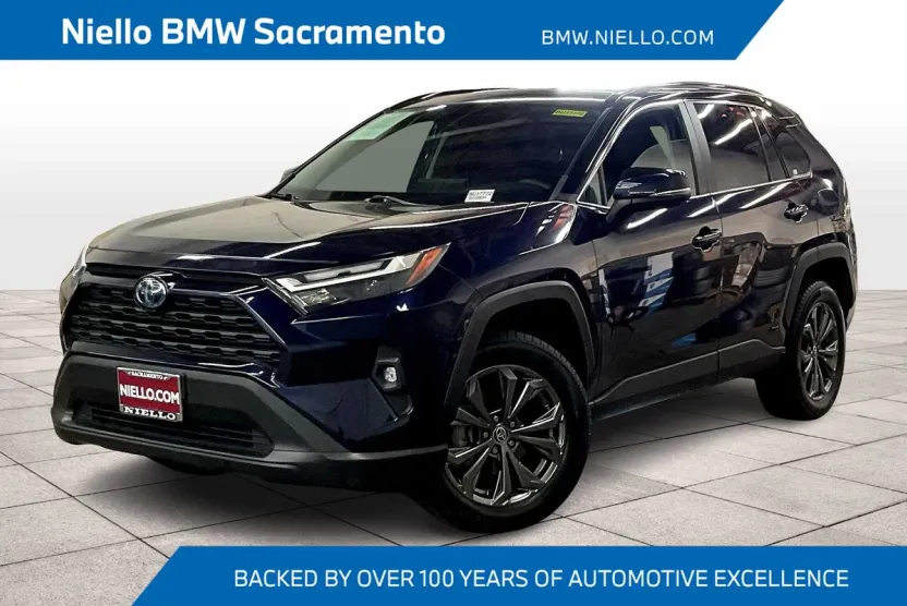 2022 Toyota RAV4 Hybrid XLE Premium photo 1