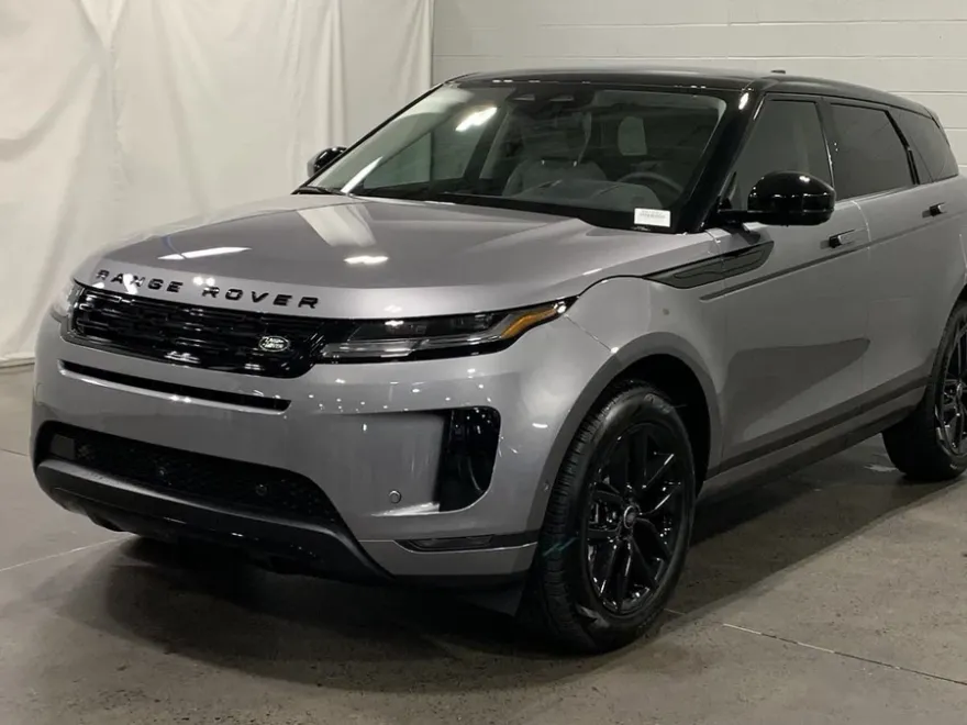 2024 Land Rover Range Rover Evoque S photo 1