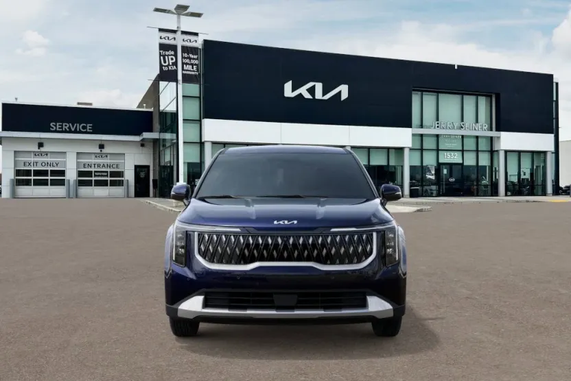 2026 Kia Carnival LXS photo 1