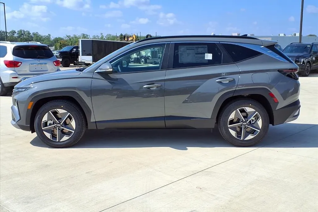 2026 Hyundai Tucson SEL Convenience photo 1