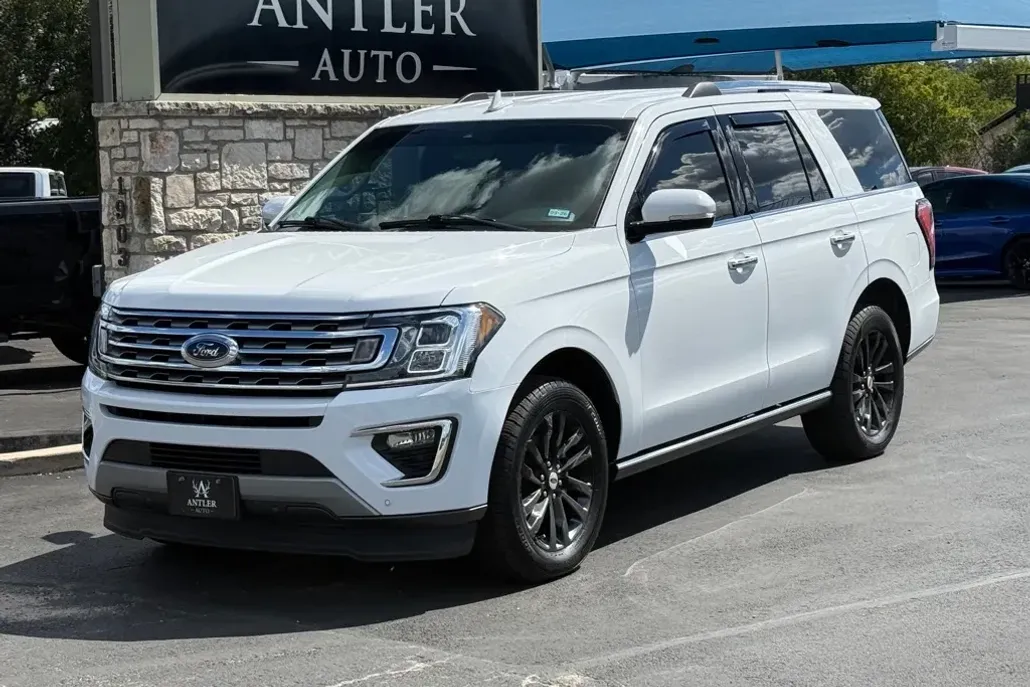 2021 Ford Expedition Limited photo 1