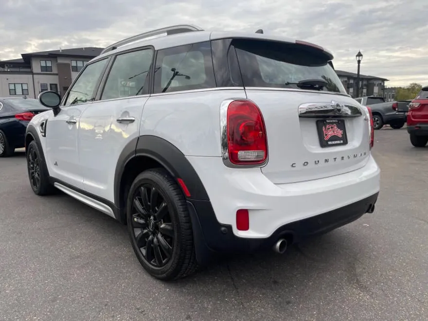 2019 Mini Countryman S ALL4 photo 1