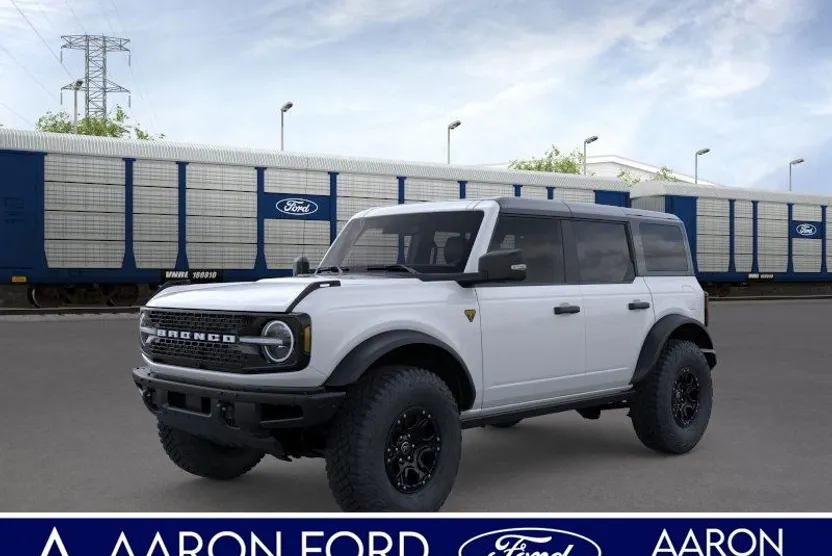 2025 Ford Bronco Badlands photo 1