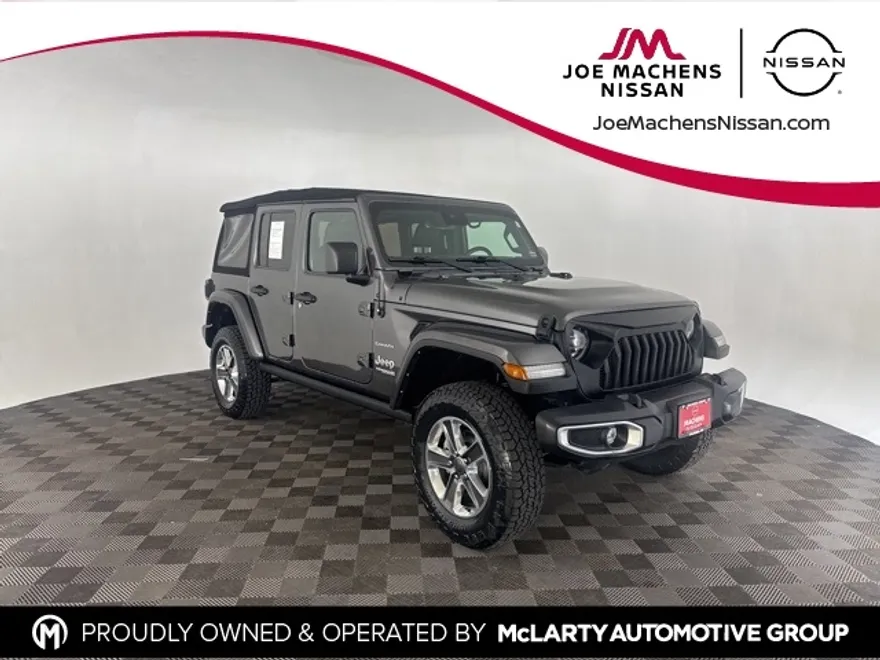 2021 Jeep Wrangler Unlimited Sahara photo 1