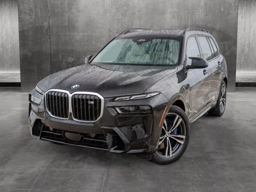 2025 Bmw X7 M60i photo 1