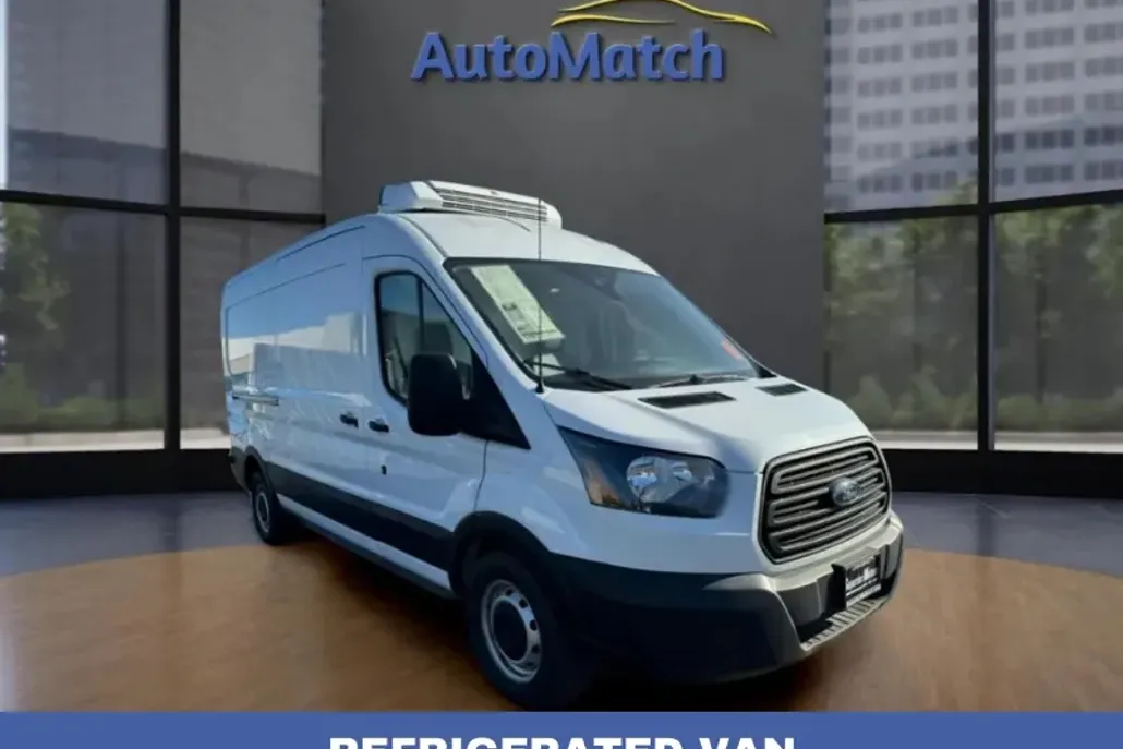 2019 Ford Transit Van photo 1