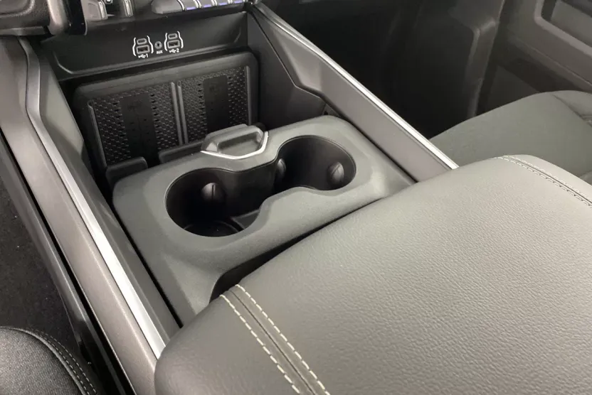 2025 Ram 2500 Big Horn photo 1