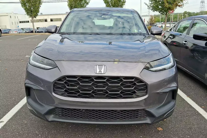 2023 Honda HR-V LX photo 1